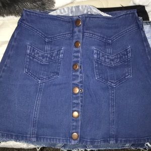 Kendal and Kyile Jean Skirt